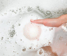 Load image into Gallery viewer, Pomelo Grove Bath Bomb