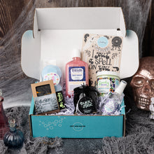 Load image into Gallery viewer, TUBLESS I PUT A SPELL ON YOU BOX